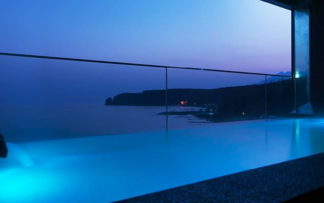 ホテル　展望大浴場