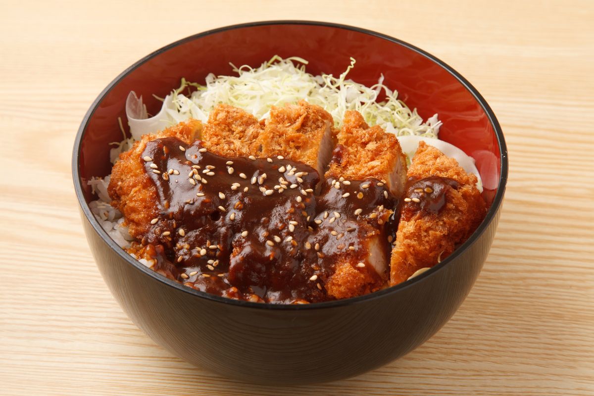 美味しいグルメもたくさん〇