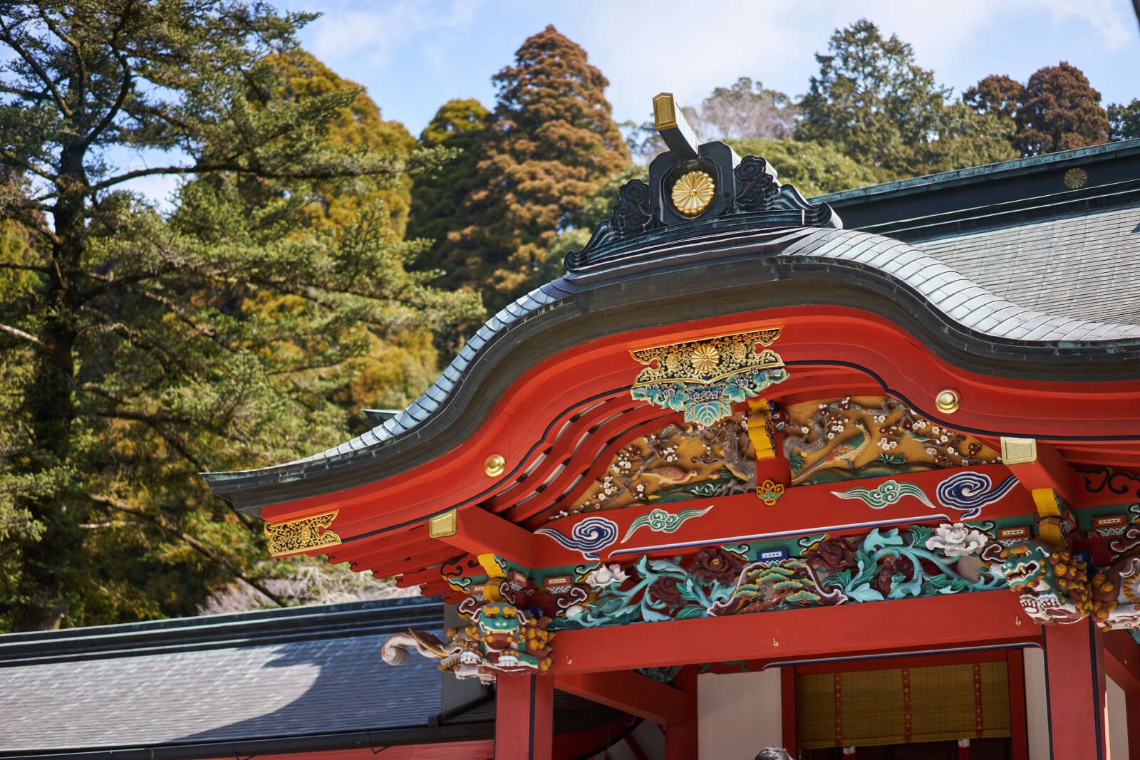 「霧島神社（霧島神宮）」は、鹿児島県霧島市にある格式高い神社です。南九州最大のパワースポット!
