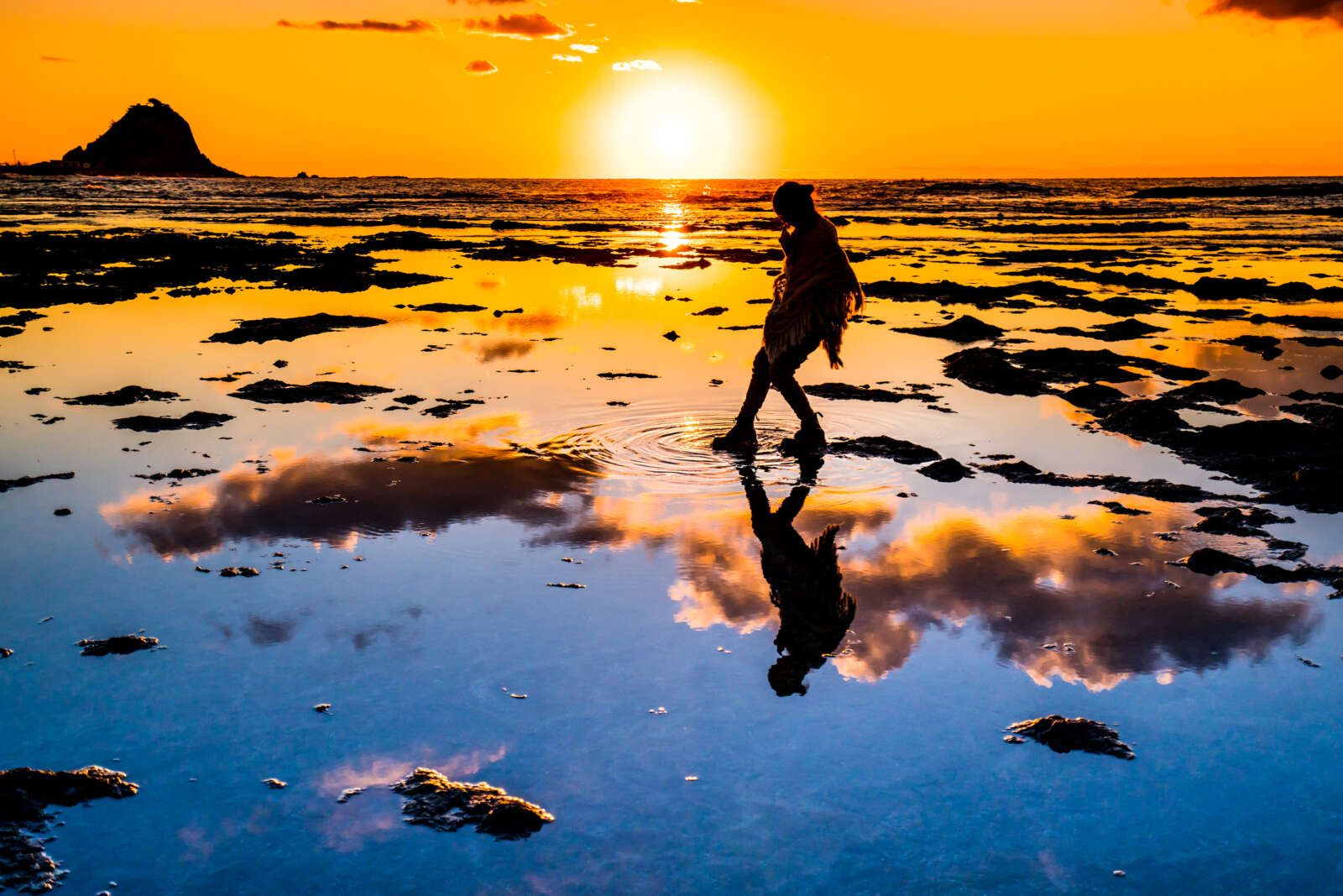 佐渡島の夕日は絶景です