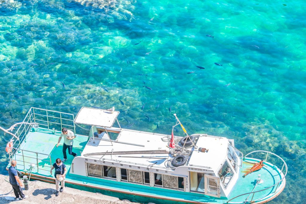 勤務地のすぐそばには海が