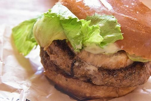 淡路島バーガー食べましょう◎