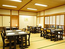 お食事席