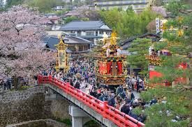 飛騨高山は四季折々！春夏秋冬季節によって楽しみ方色々です！
