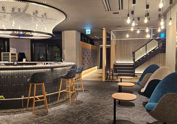 モダンでスタイリッシュな雰囲気の館内！
