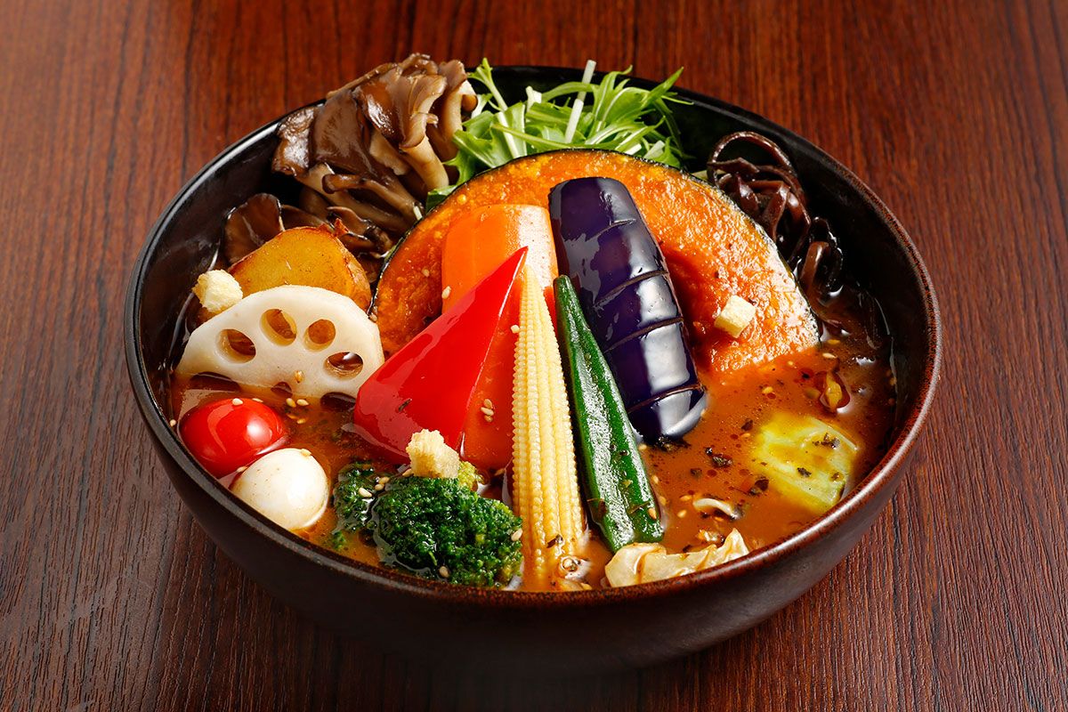 スパイスの香りが食欲を刺激。 トマムで味わう、満足度の高い一皿。