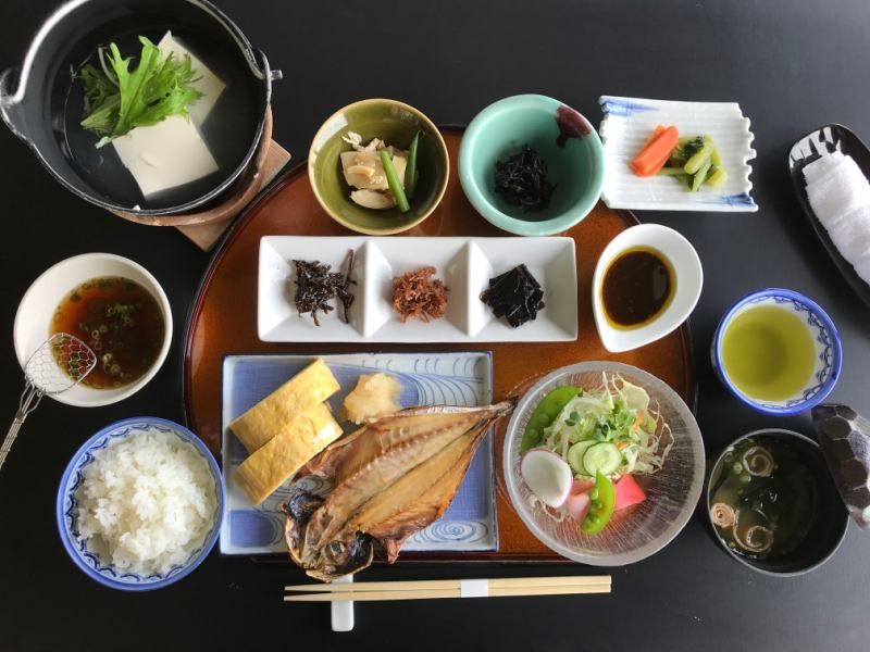 朝食例