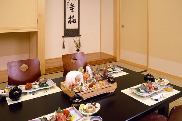 個室お食事処でゆっくり