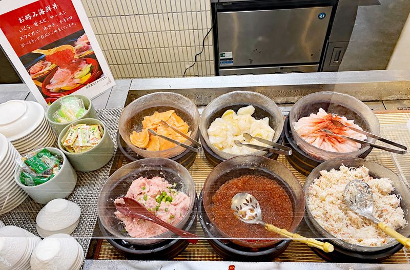 こんな朝食が食べれることも