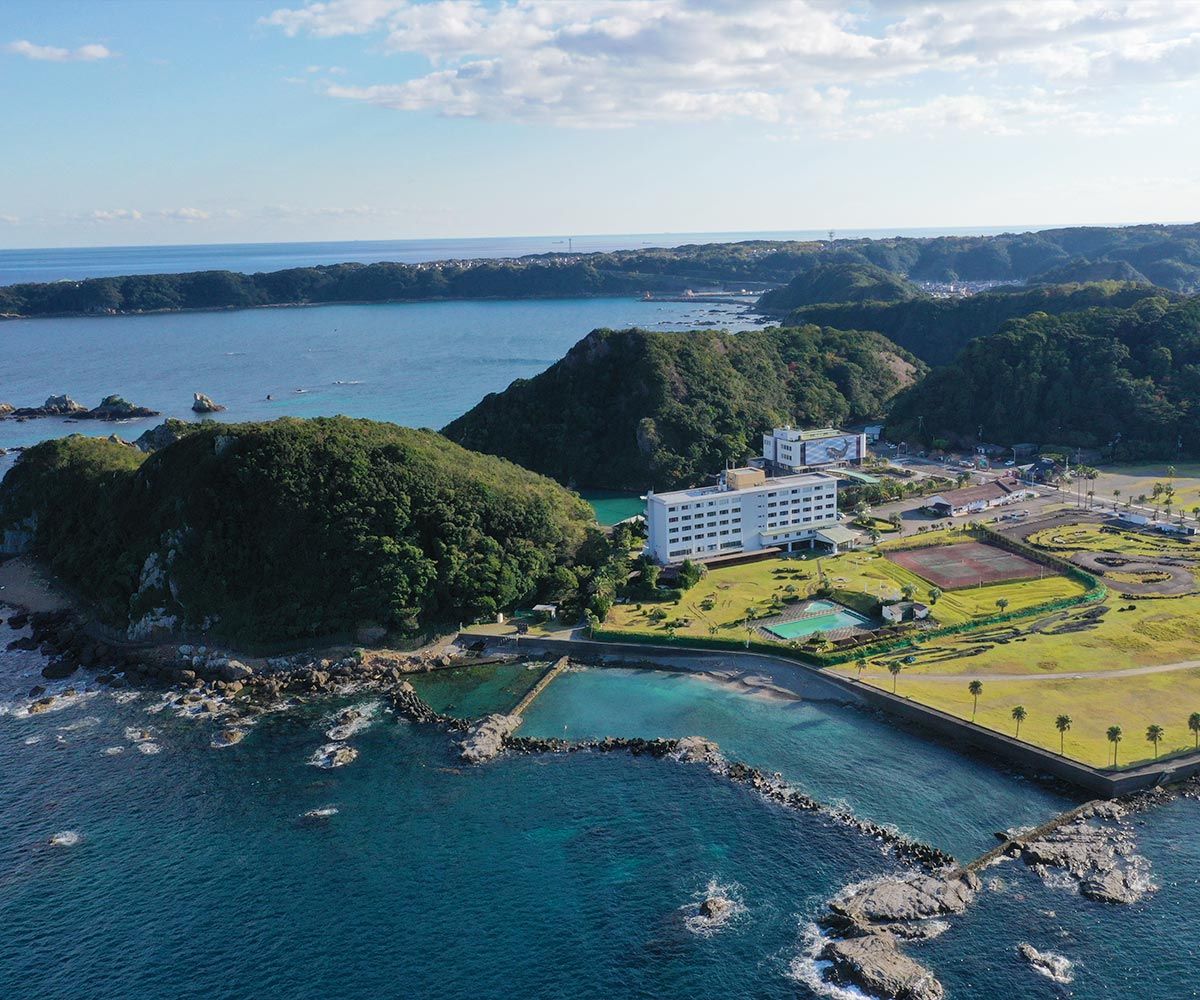 目の前は海！