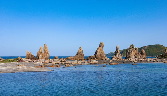 天然記念物の橋杭岩