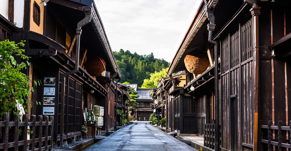 〔高山〕まで出れば、生活がとても便利！