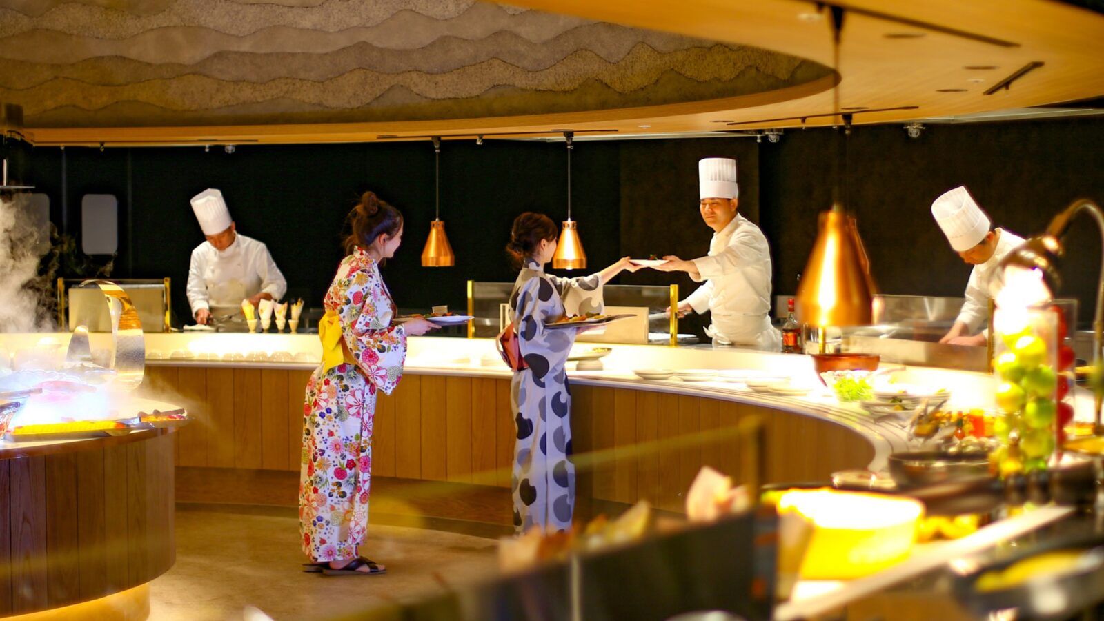 ※勤務イメージ※　ビュッフェタイプの会場となります。ライブキッチンをお任せすることもございます。