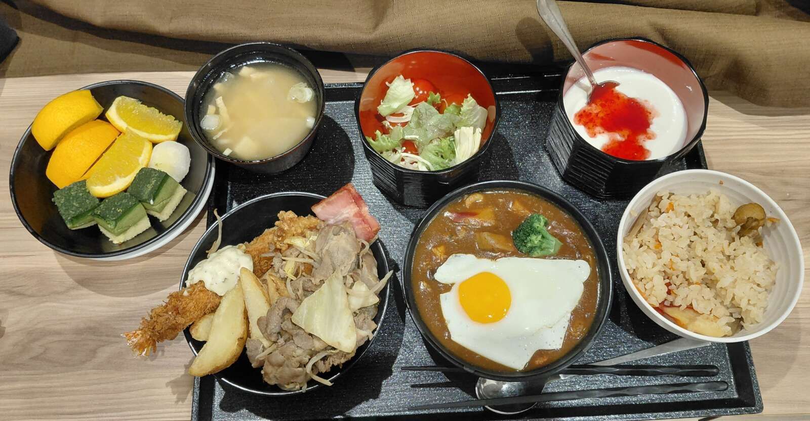 まかないの朝食
