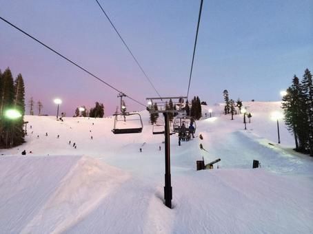 志賀高原は雪の状態も良好なんです！！