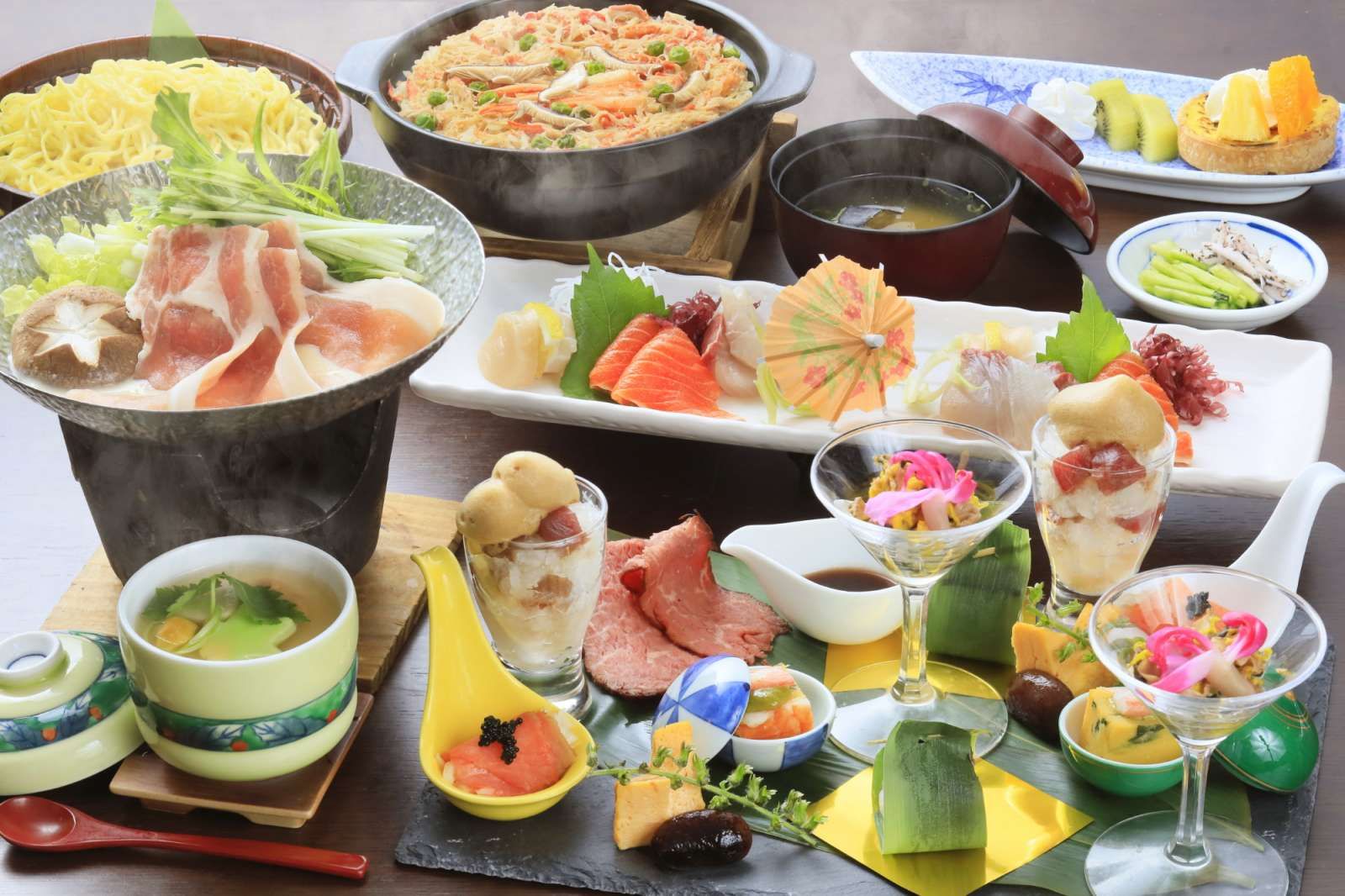お食事処、宴会場での懐石料理の提供をお願い致します。