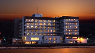 海辺にある素敵なホテルです！