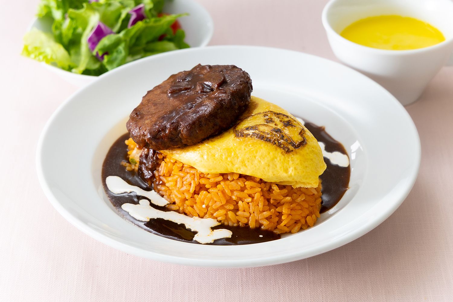 「室堂山オムライス」レストラン立山で食べられます！