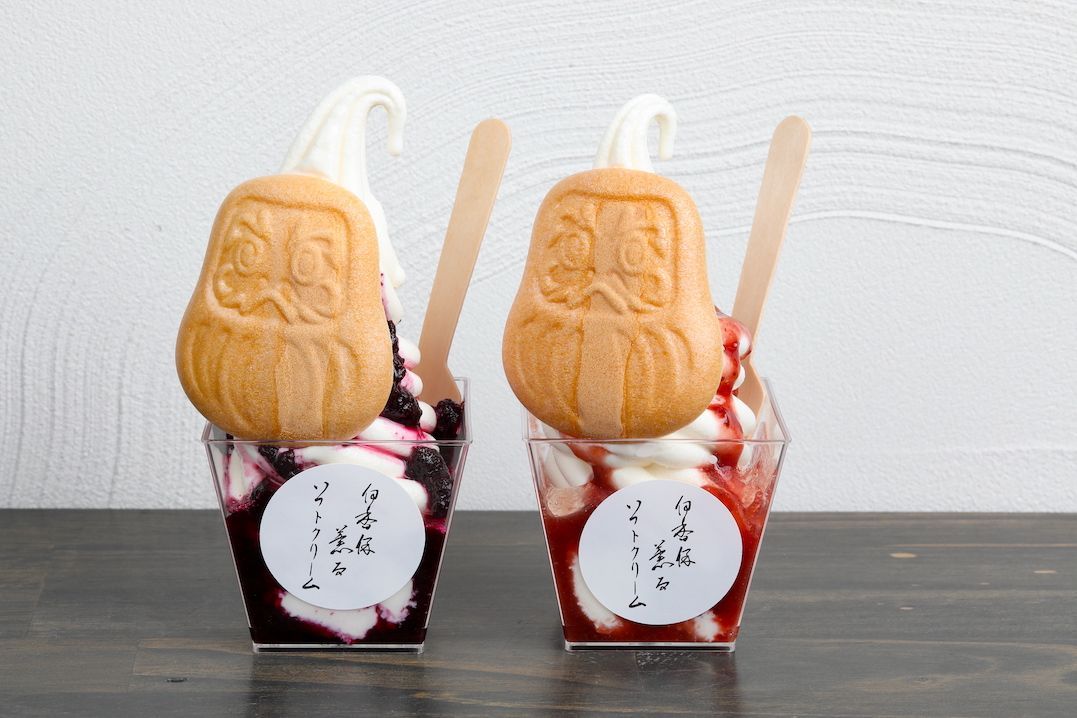 石段街でのスイーツも堪能されてみてください！