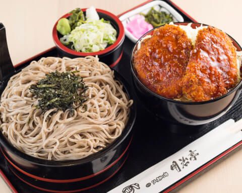 軽井沢グルメも堪能してください！！