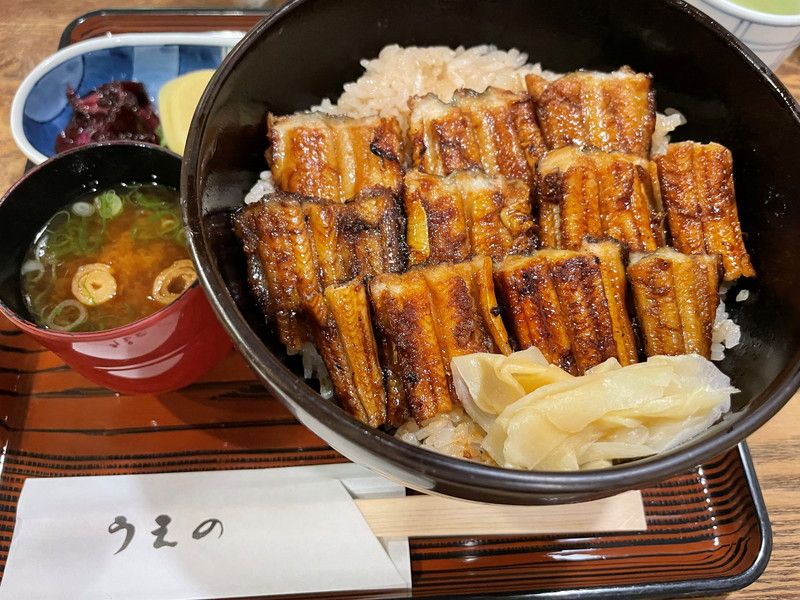 絶対に食べて頂きたい、広島のあなご飯