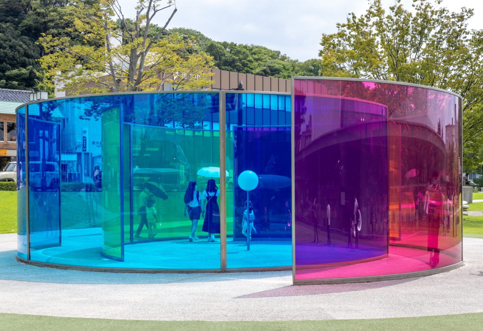 『21世紀美術館』石川県金沢市にある 現代アートを中心とした美術館で、金沢を代表する人気観光スポット！