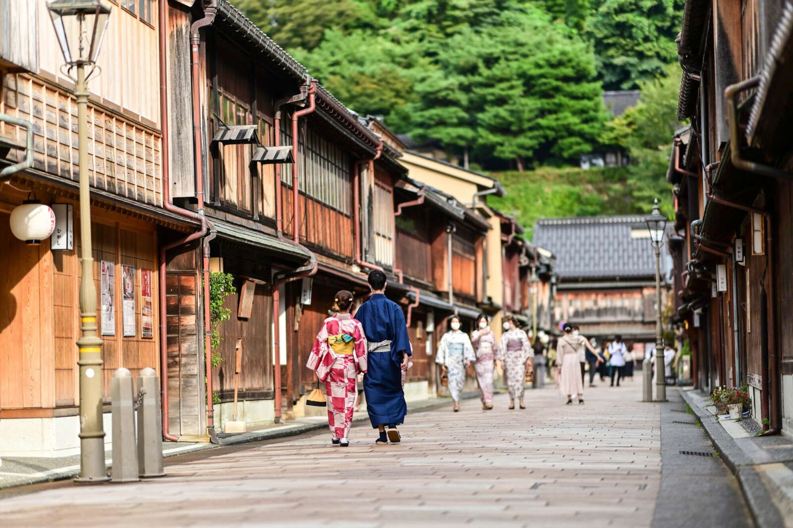 「旅をしながら働く」を