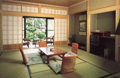 いくつもの庭園に囲まれたお部屋です