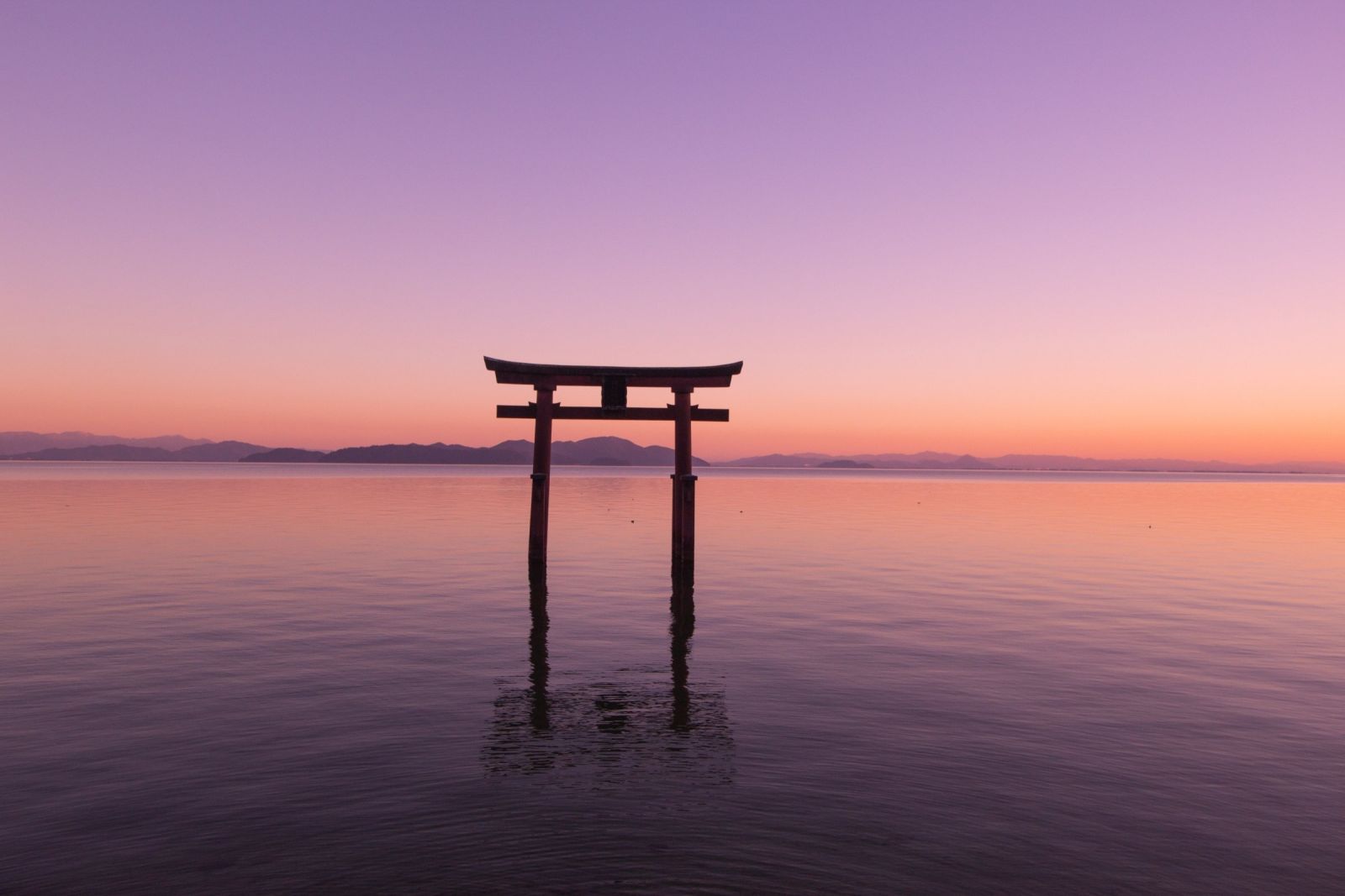 滋賀県にある日本で一番大きな湖！