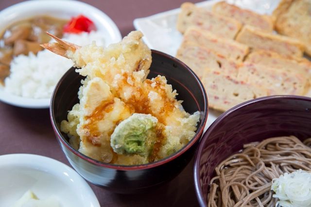 施設　食事