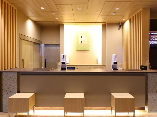 施設　フロント