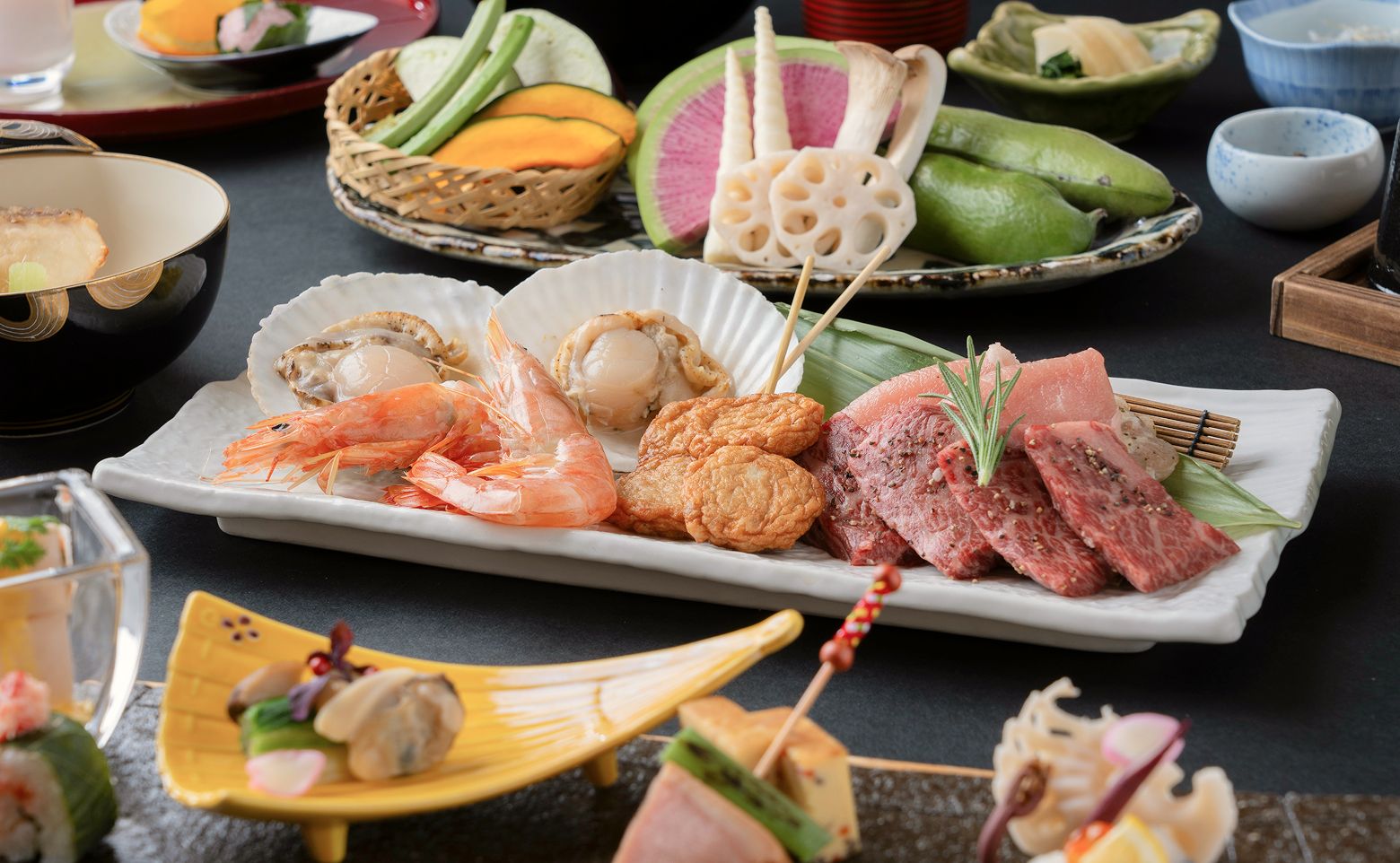 施設　食事　イメージ