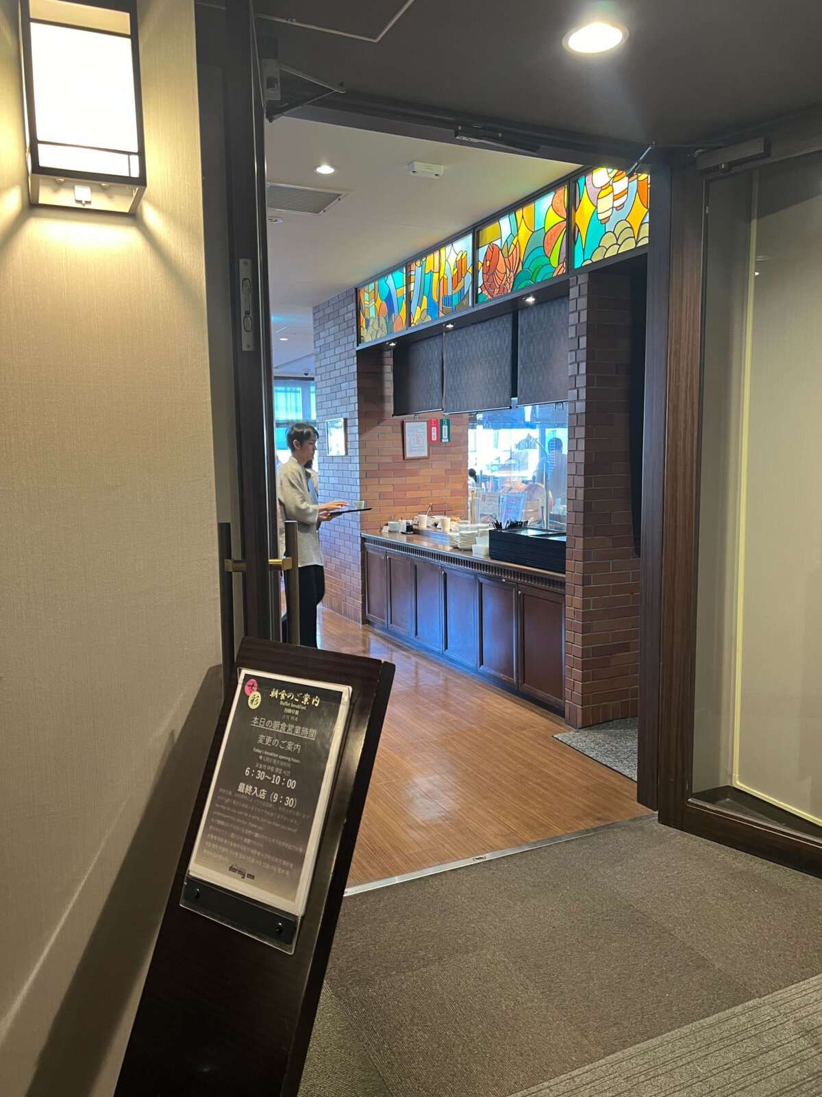 施設　レストラン
