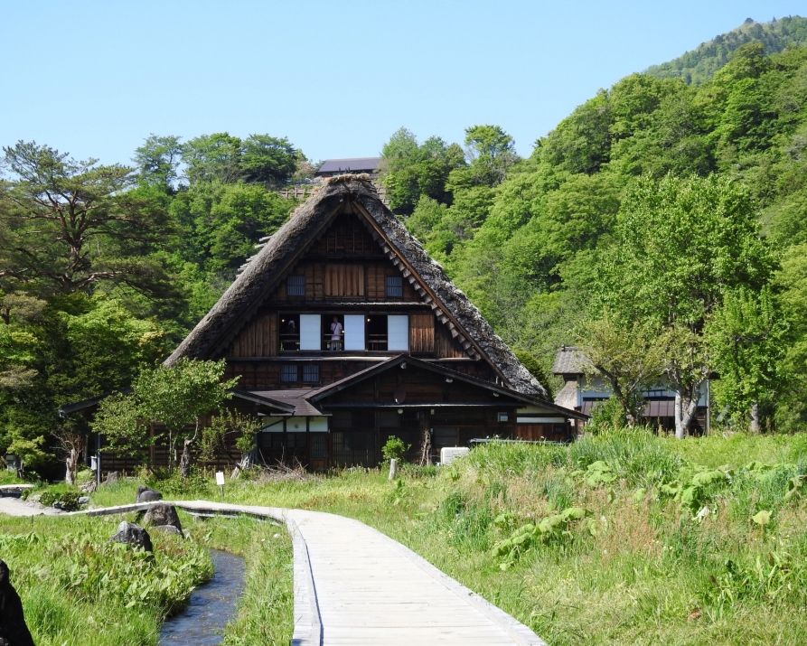 【和田家】世界遺産地区内で最大級クラスの合掌造りであり、唯一国の重要文化財に指定されています。