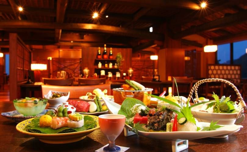 お客様に提供するお食事（一例）