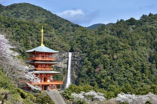 清巌寺三重塔