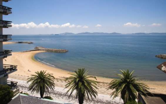 西浦温泉の海沿い
