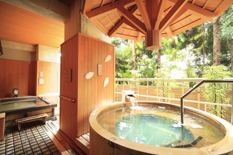 温泉も素敵な旅館