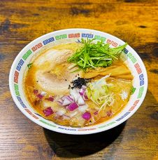 【メニュー例】鶏白湯ラーメン