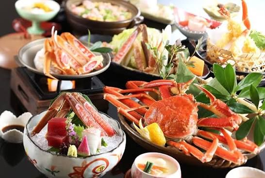 提供料理の一例。11月頃からは蟹のシーズンとなります。
