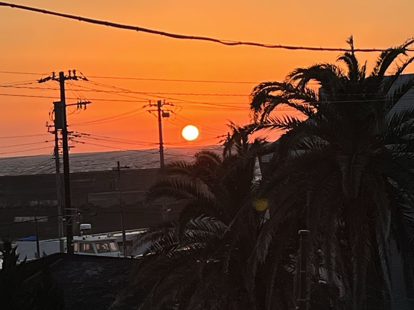 寮から見える夕陽