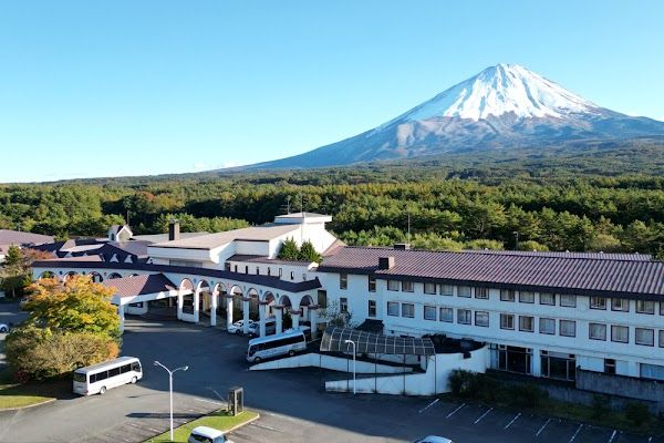 【施設外観】