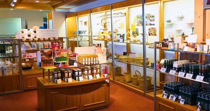 ホテル内の売店の割引もあります！