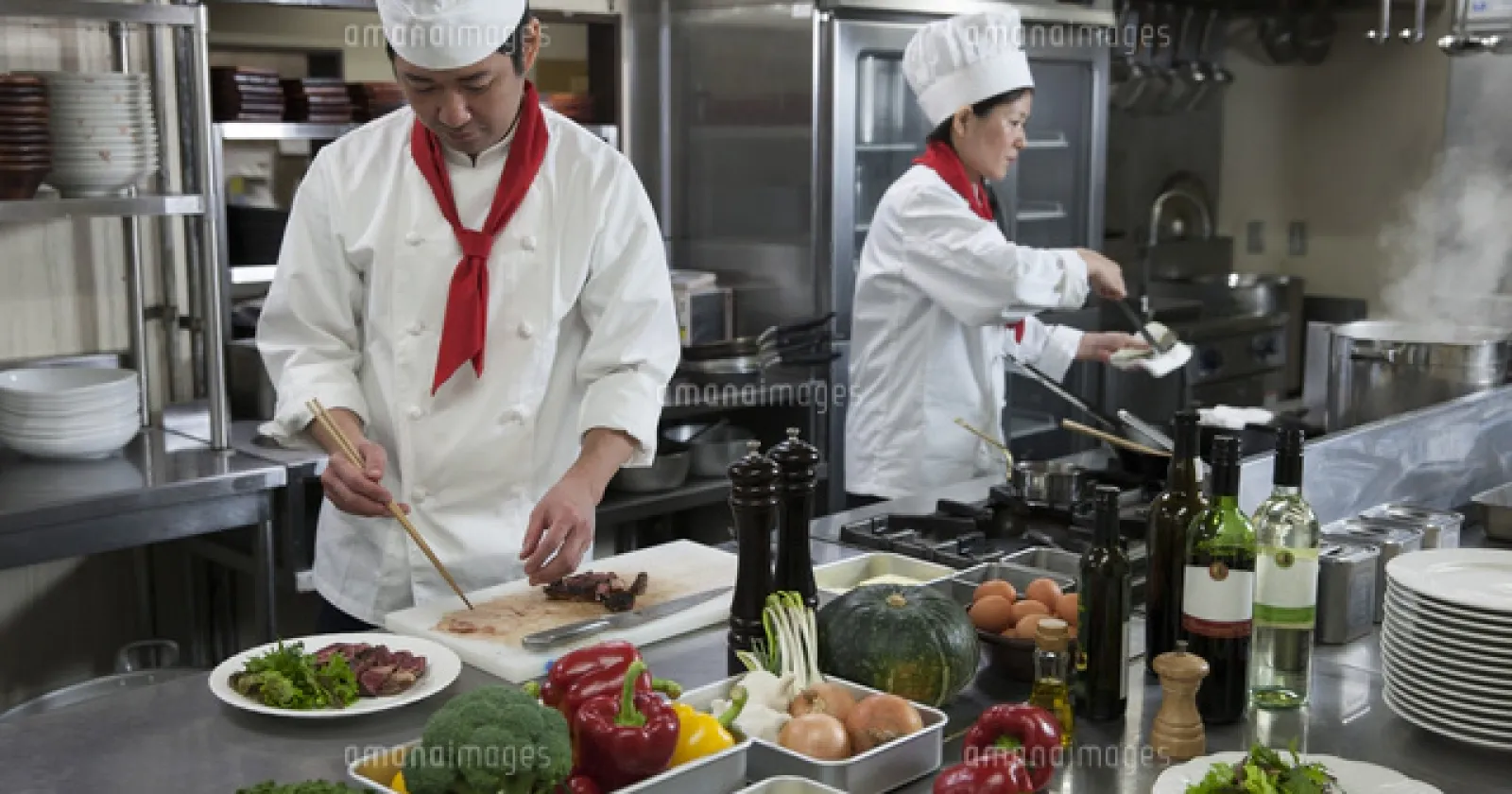 【高時給×1R個室×3食支給×温泉入浴可能】調理経験活かせる!人気旅館での勤務!!