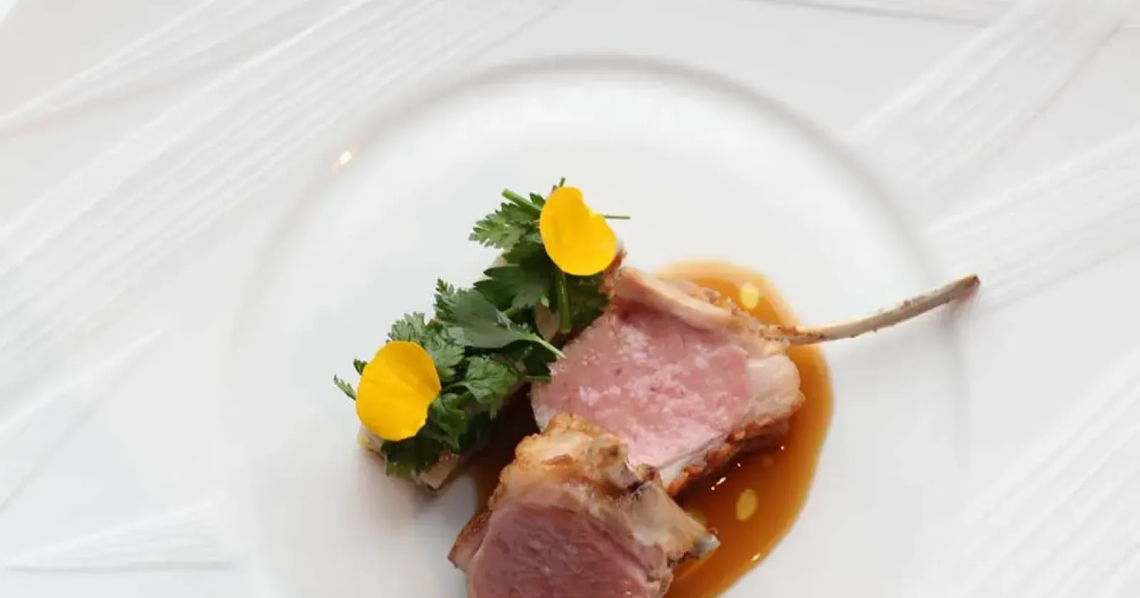 急募！！【結果すぐでます】【採用率高め】フランス料理を提供するレストランサービス